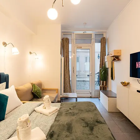 - Moderne - Netflix & Wifi Apartment